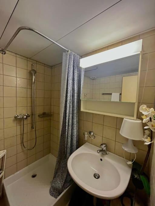 Apartment Near Central Station Curych Exteriér fotografie